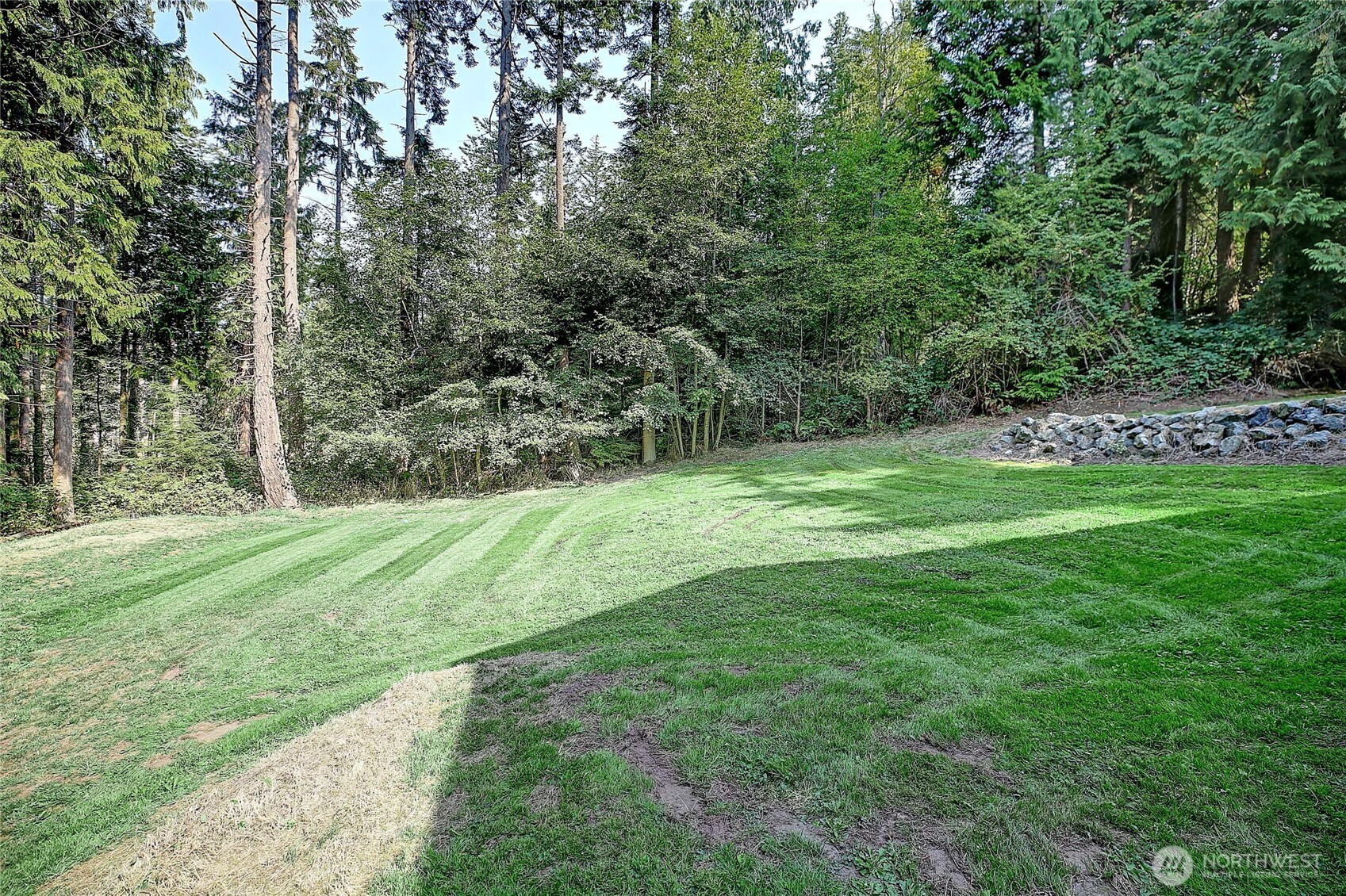 435 NW Camano Drive