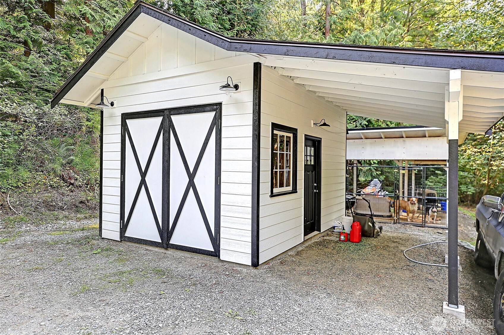 435 NW Camano Drive