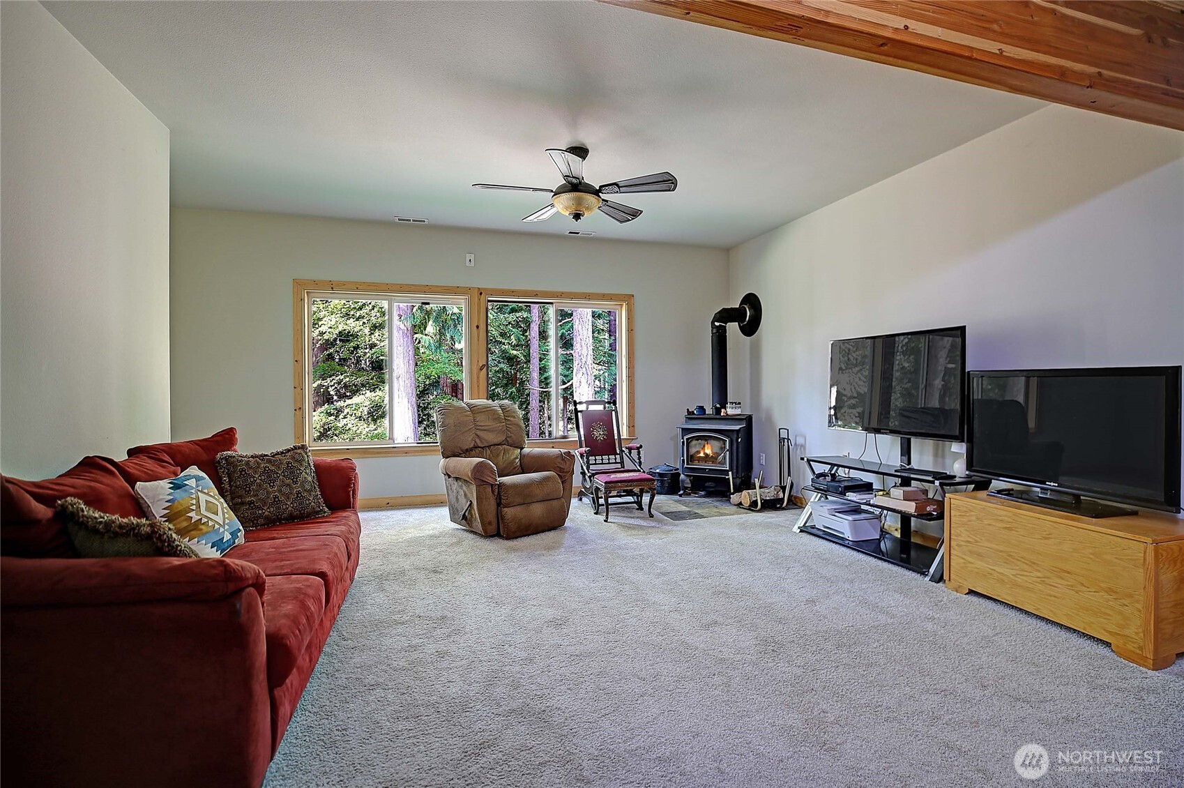 435 NW Camano Drive