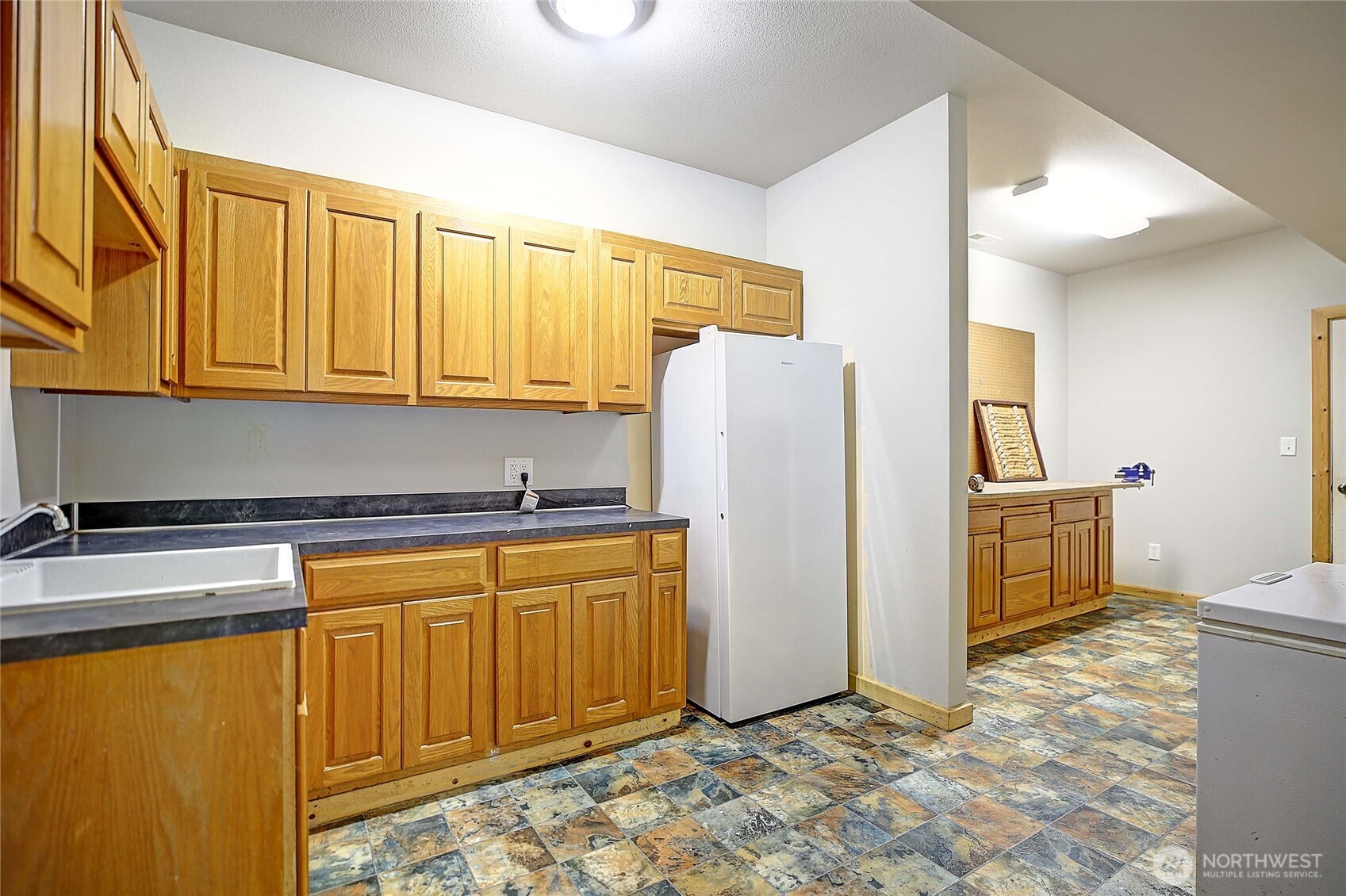435 NW Camano Drive
