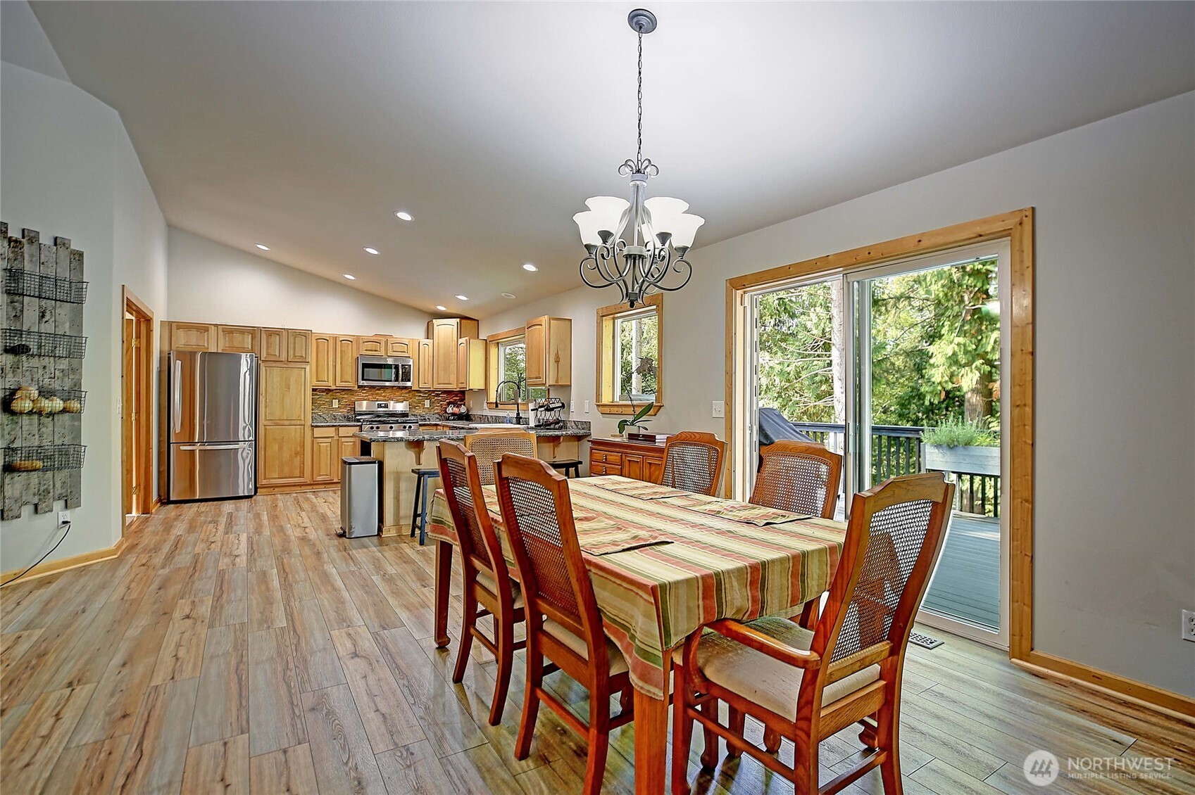 435 NW Camano Drive
