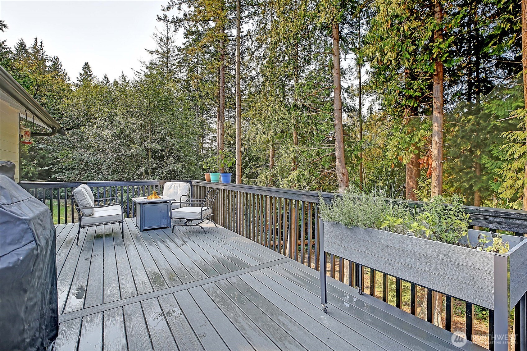 435 NW Camano Drive