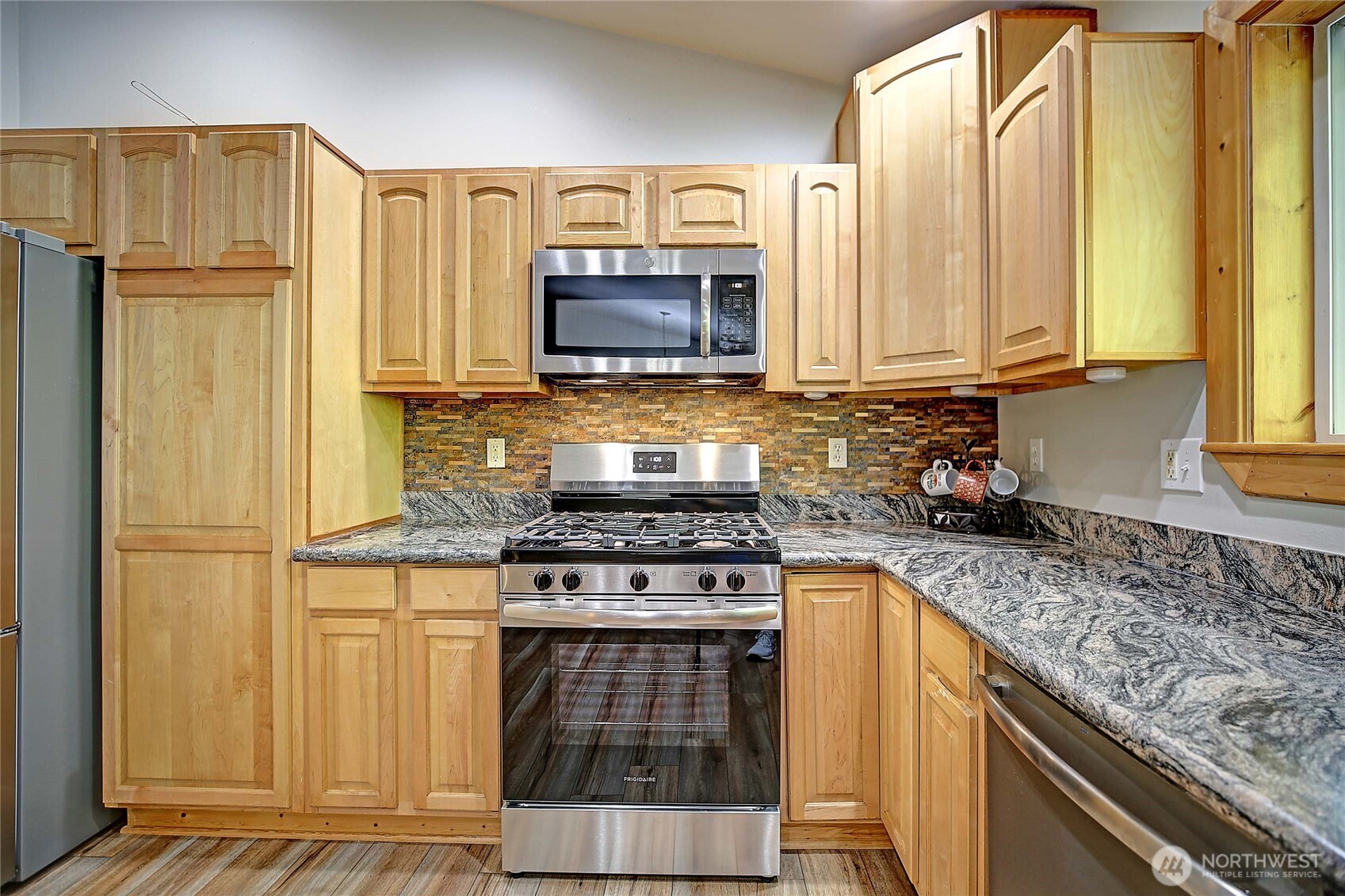 435 NW Camano Drive