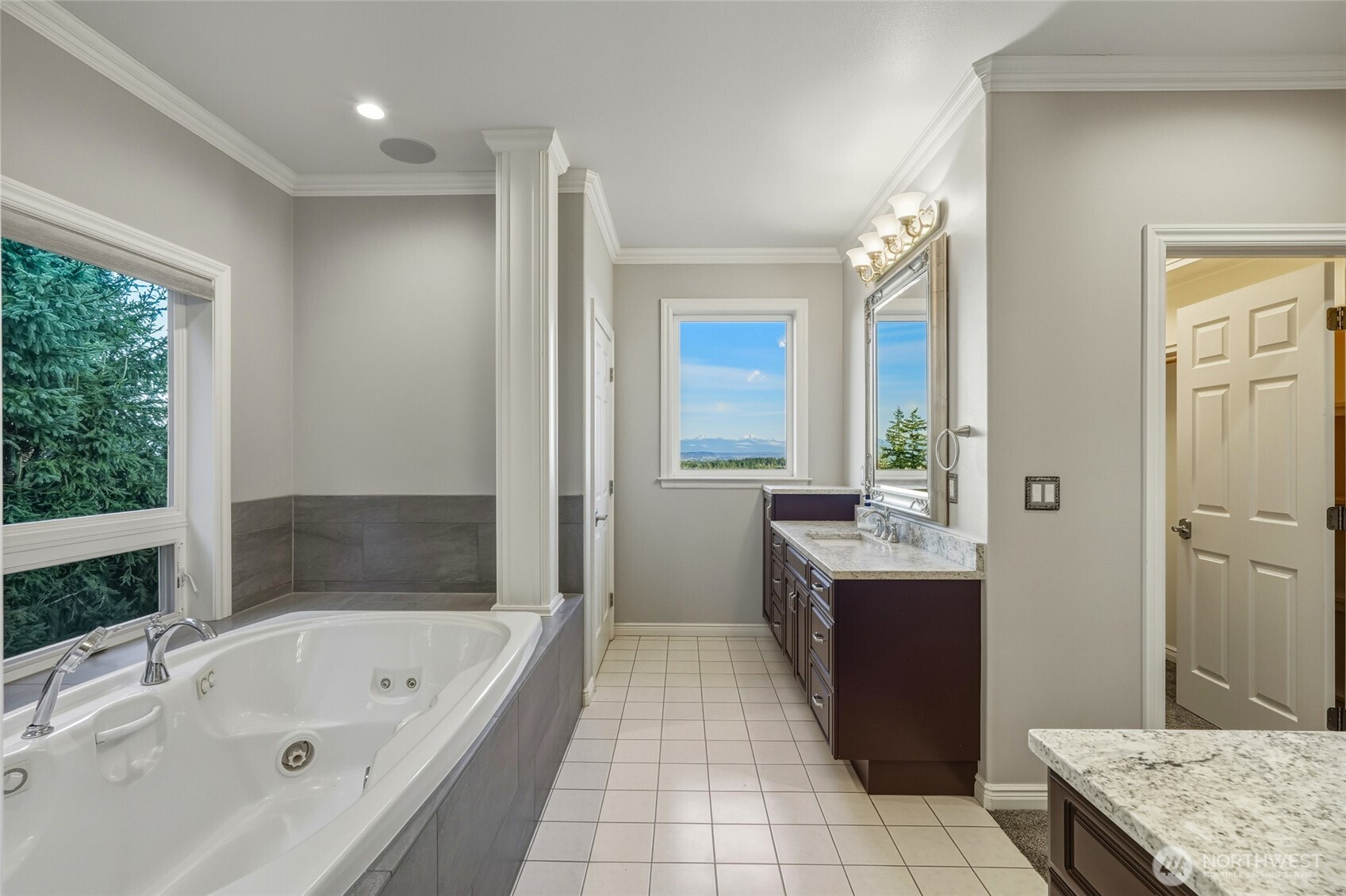 514 Wayne's Ridge Circle