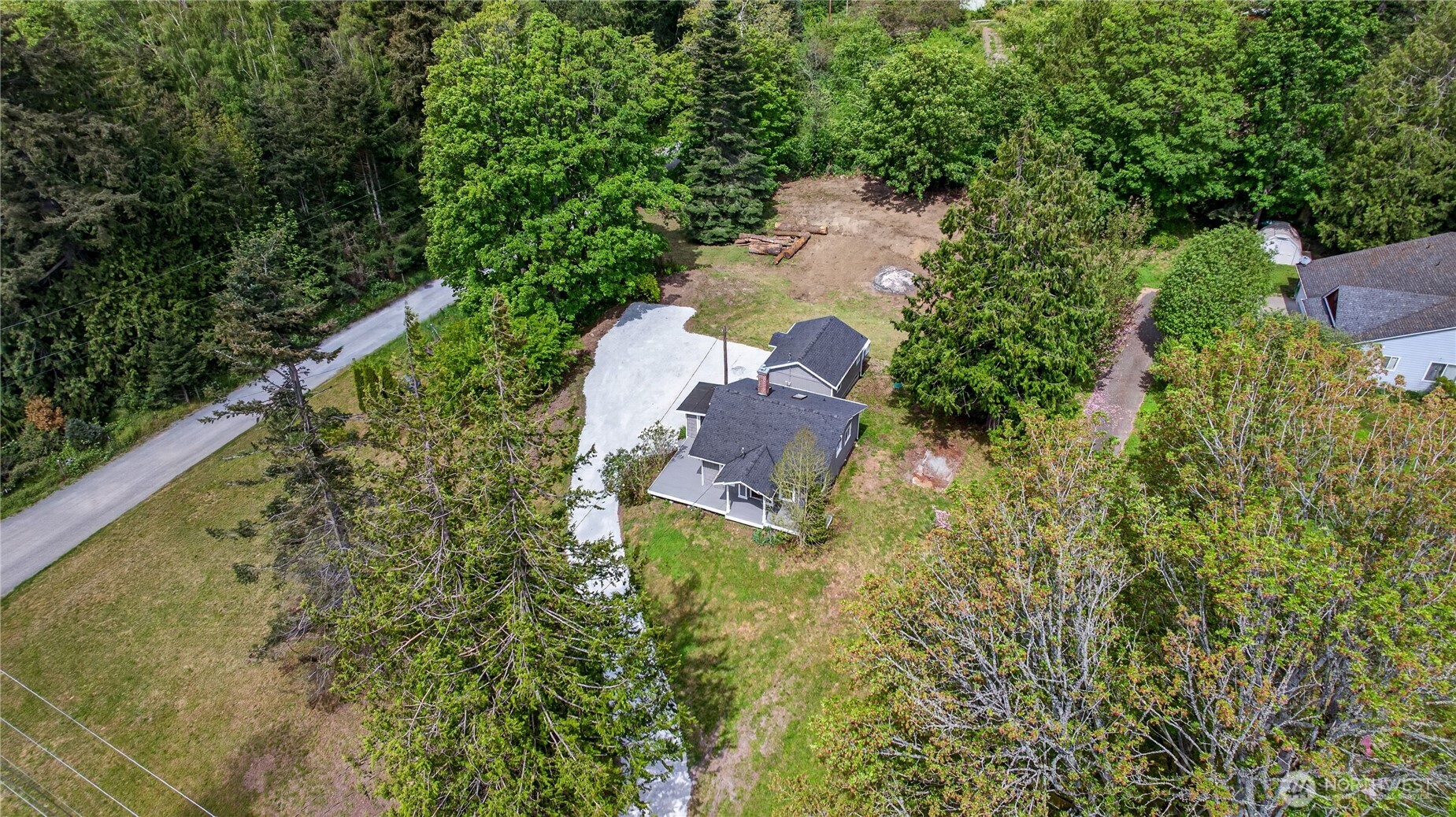 1409 E Dallman Road