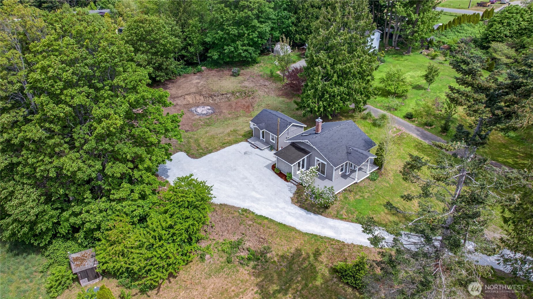 1409 E Dallman Road