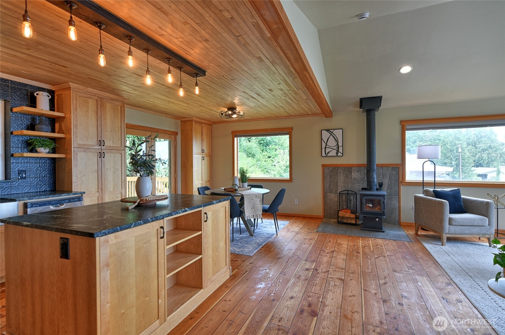 305 Baker Way
