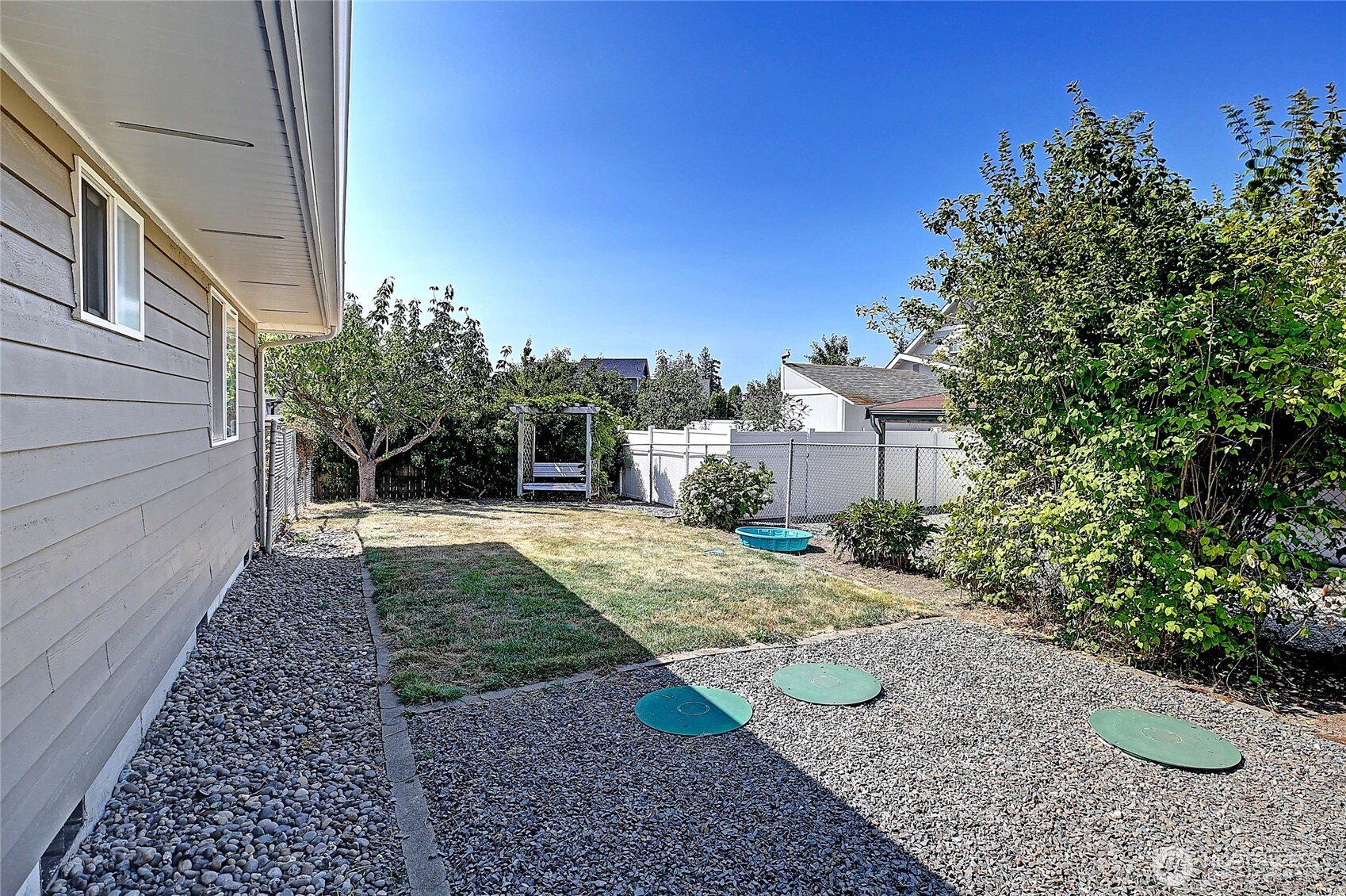 740 Commodore Lane