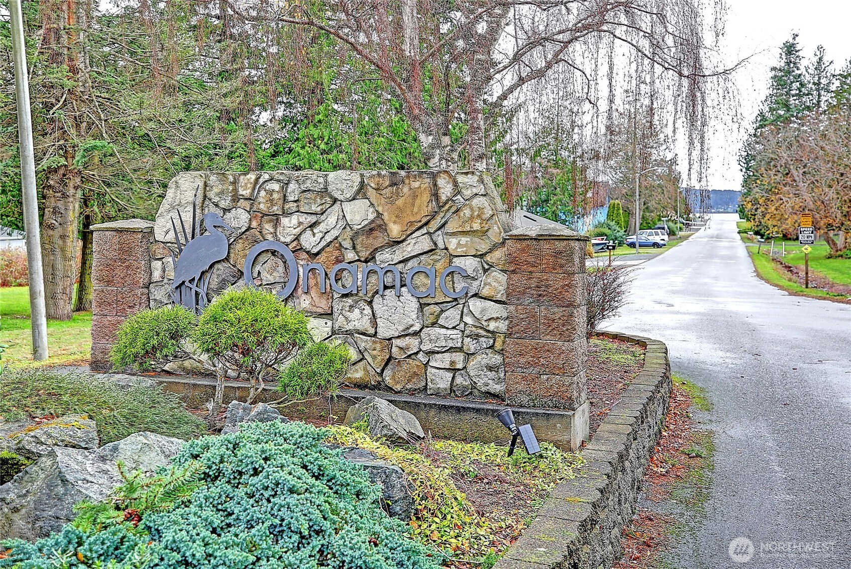 740 Commodore Lane