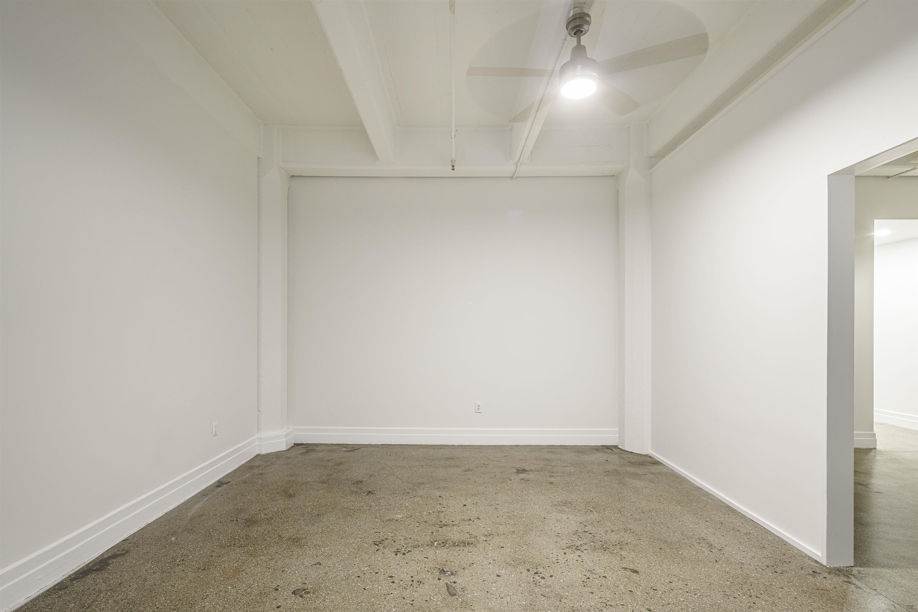 150 BAY ST Unit: 721