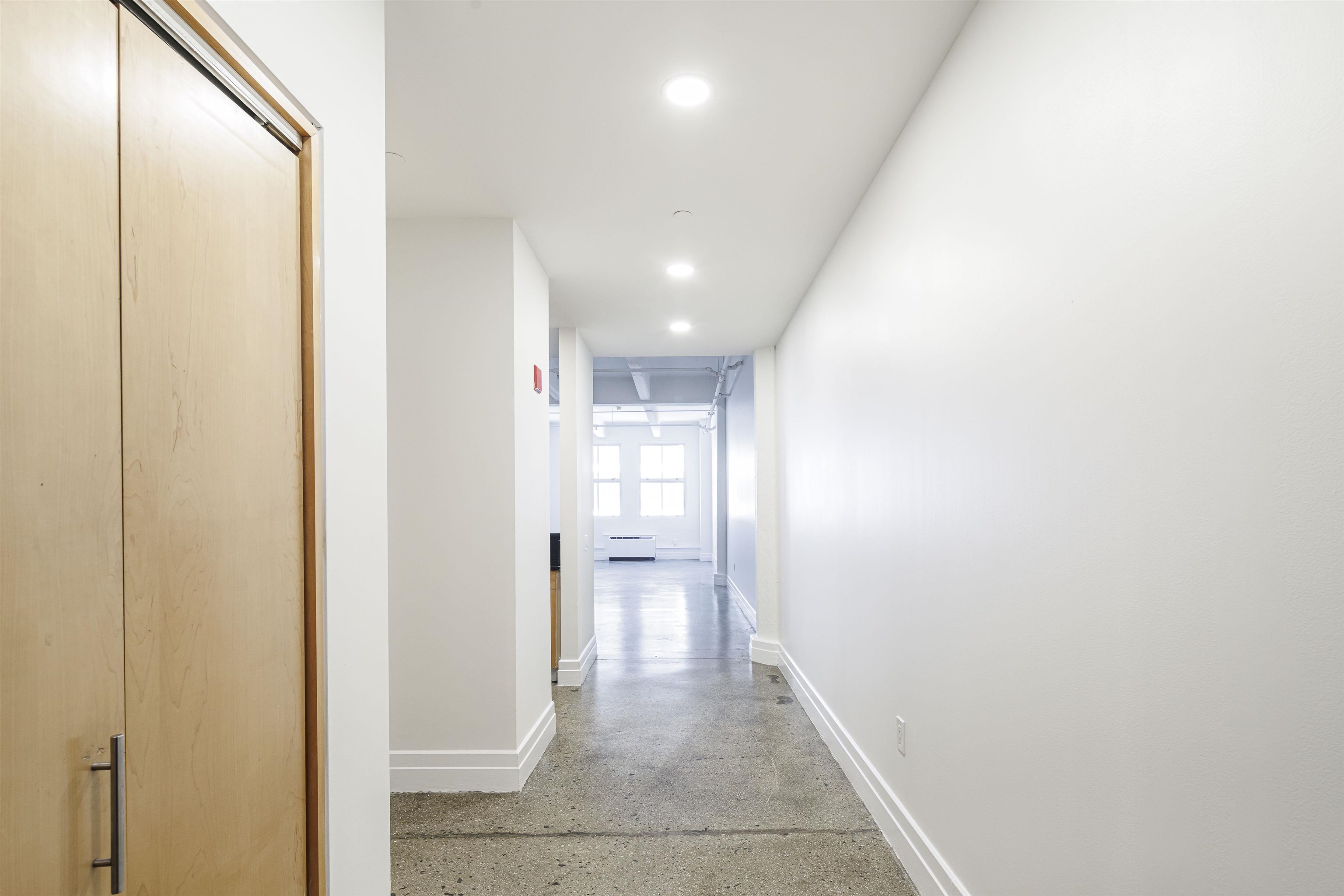 150 BAY ST Unit: 721