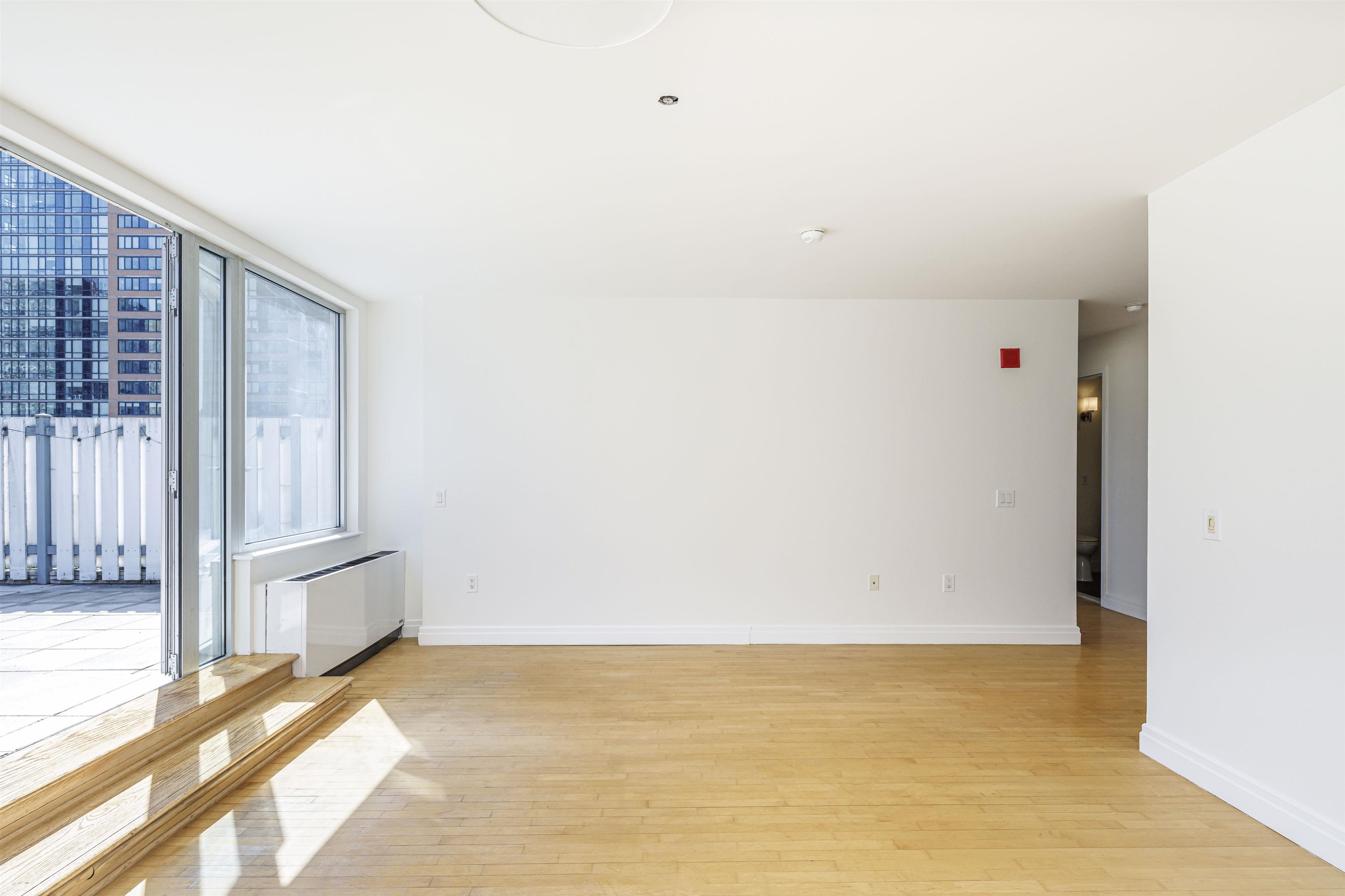 150 BAY ST Unit: PH12