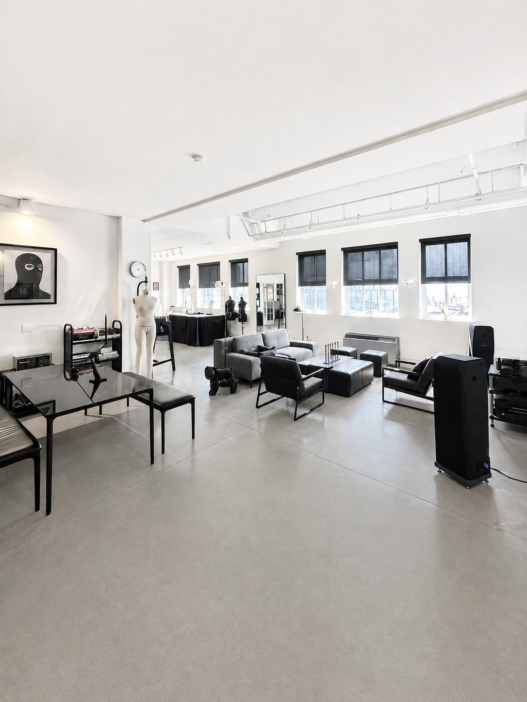 150 BAY ST Unit: 906