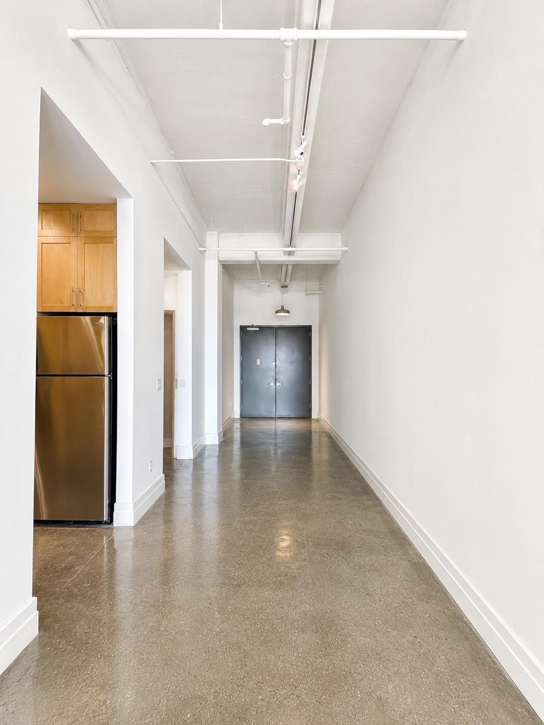 150 BAY ST Unit: 813