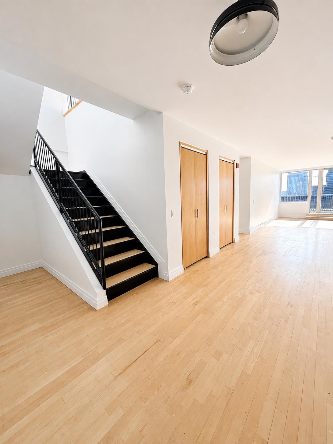 150 BAY ST Unit: PH11