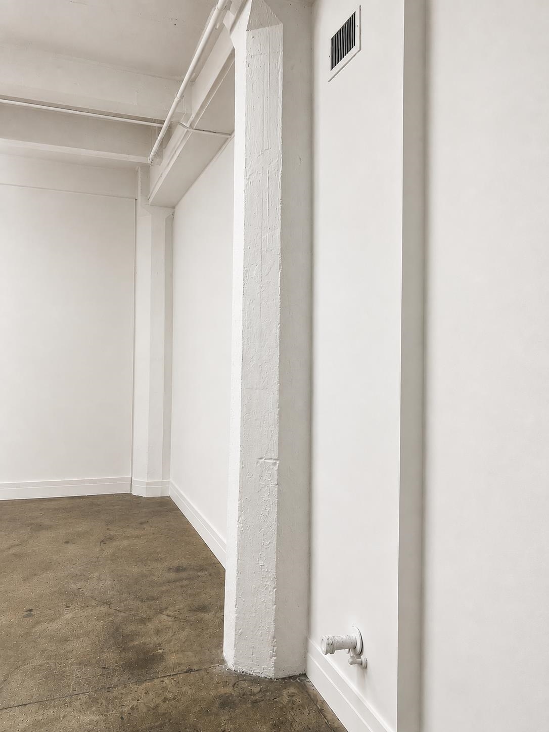 150 BAY ST Unit: 821