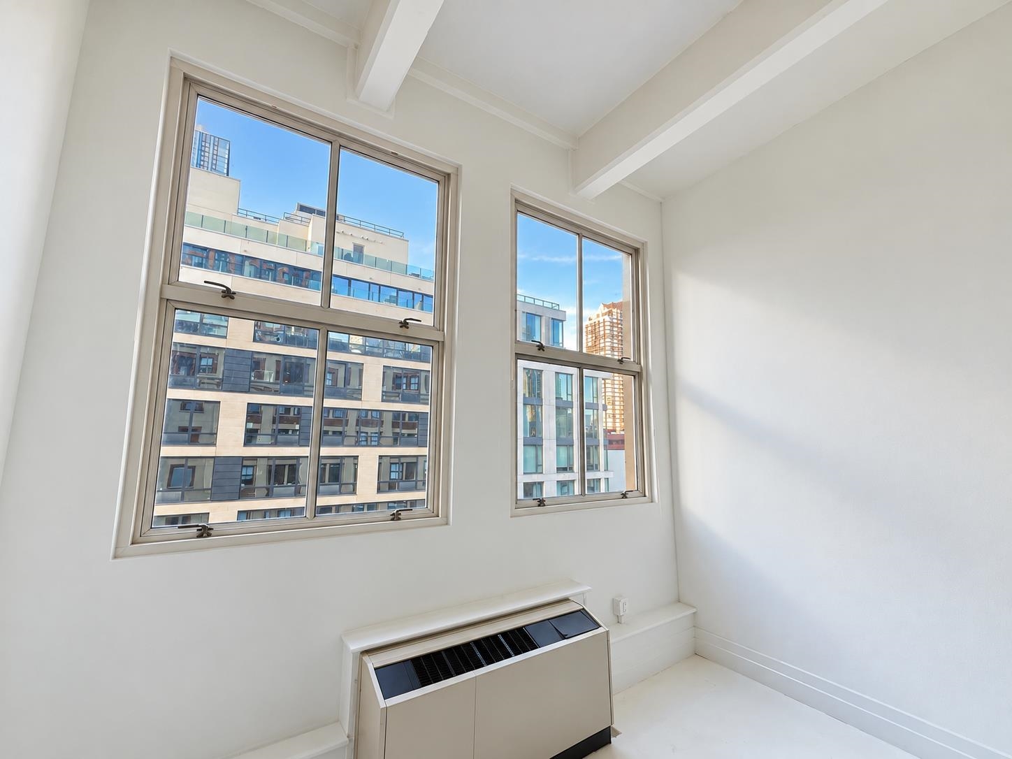 150 BAY ST Unit: 722
