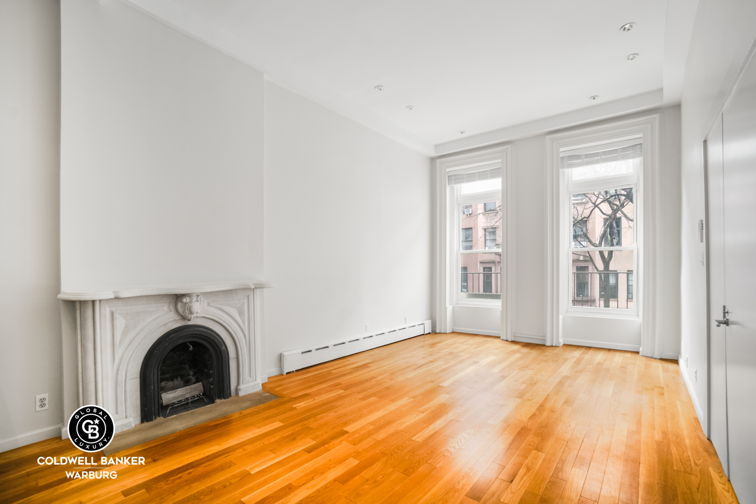 459 W 47TH Street PARLOR