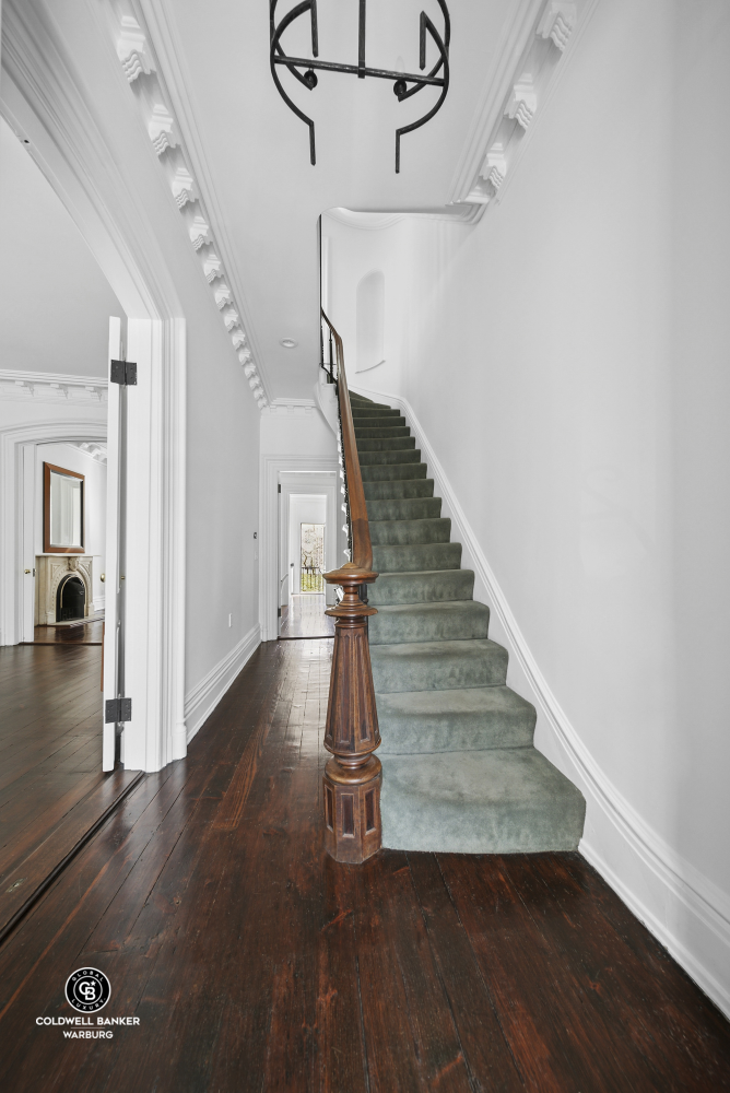 548 STATE Street