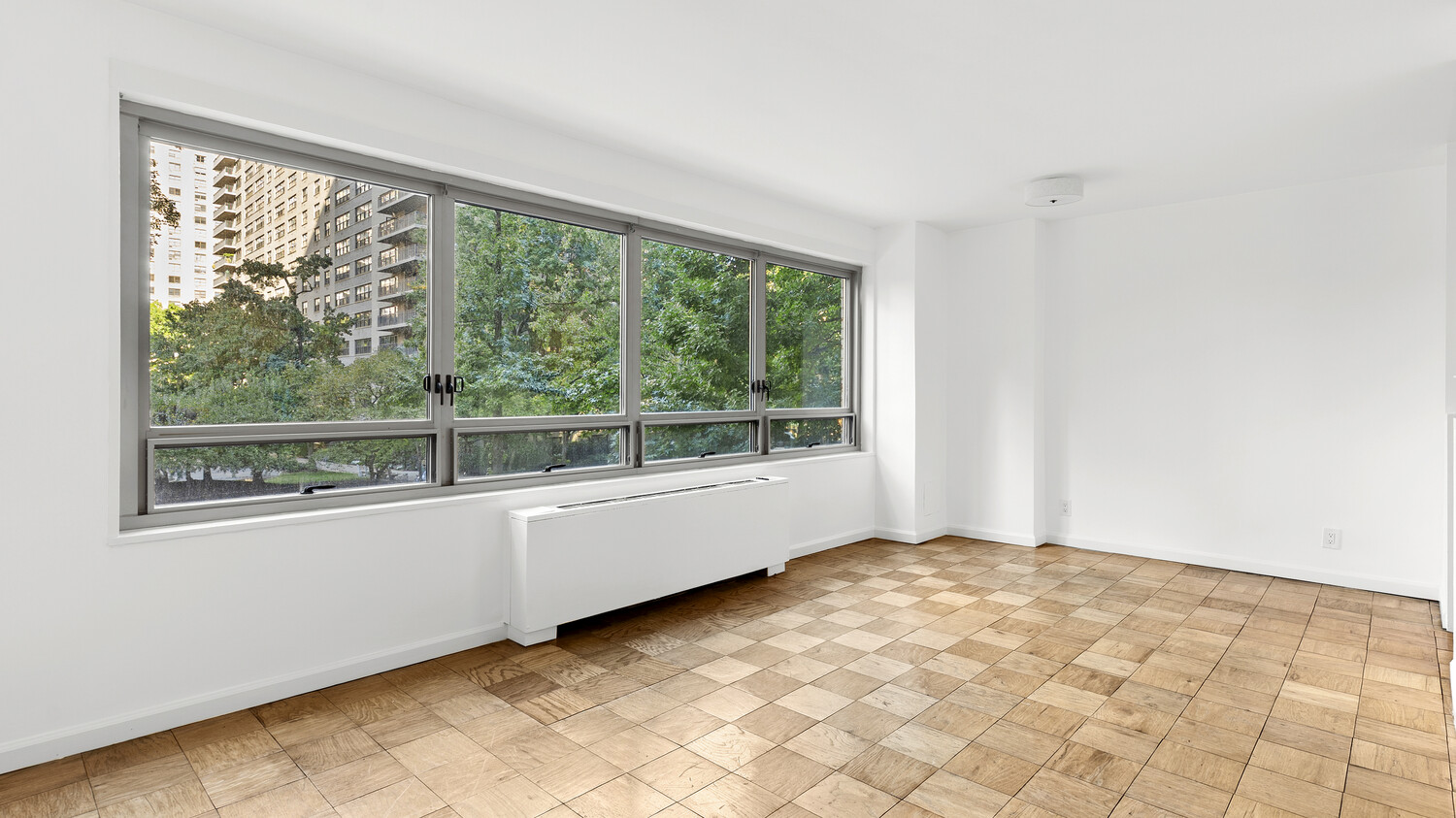 170 W END Avenue 2H