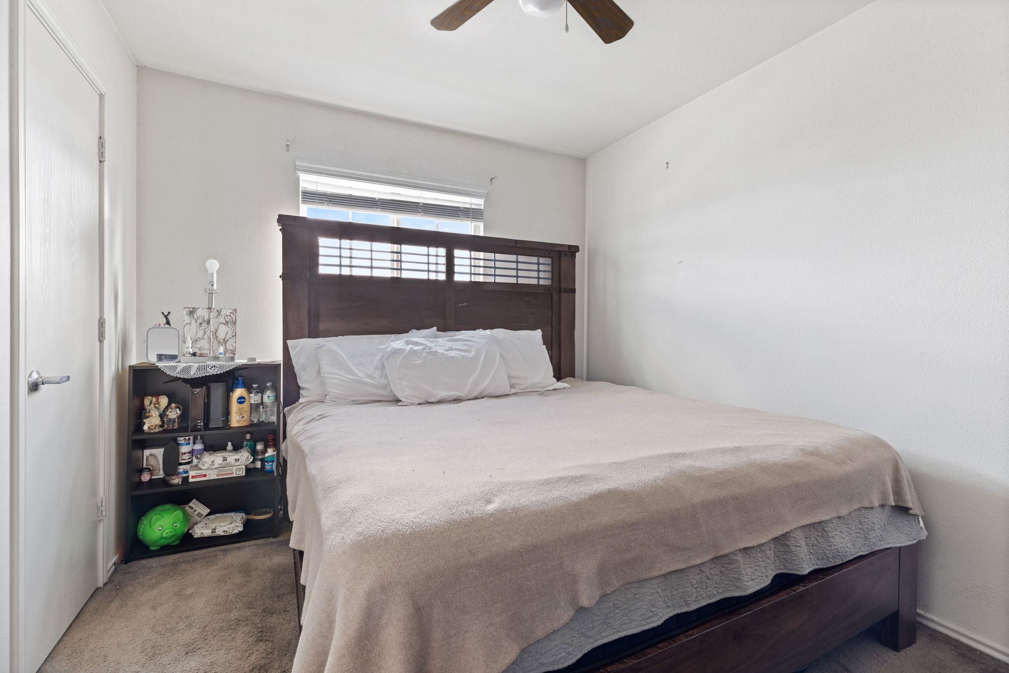 18813 Golden Eagle WAY