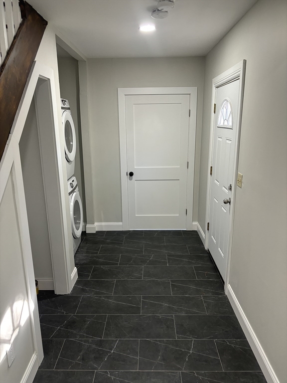 163 Oakdale Ave # 2