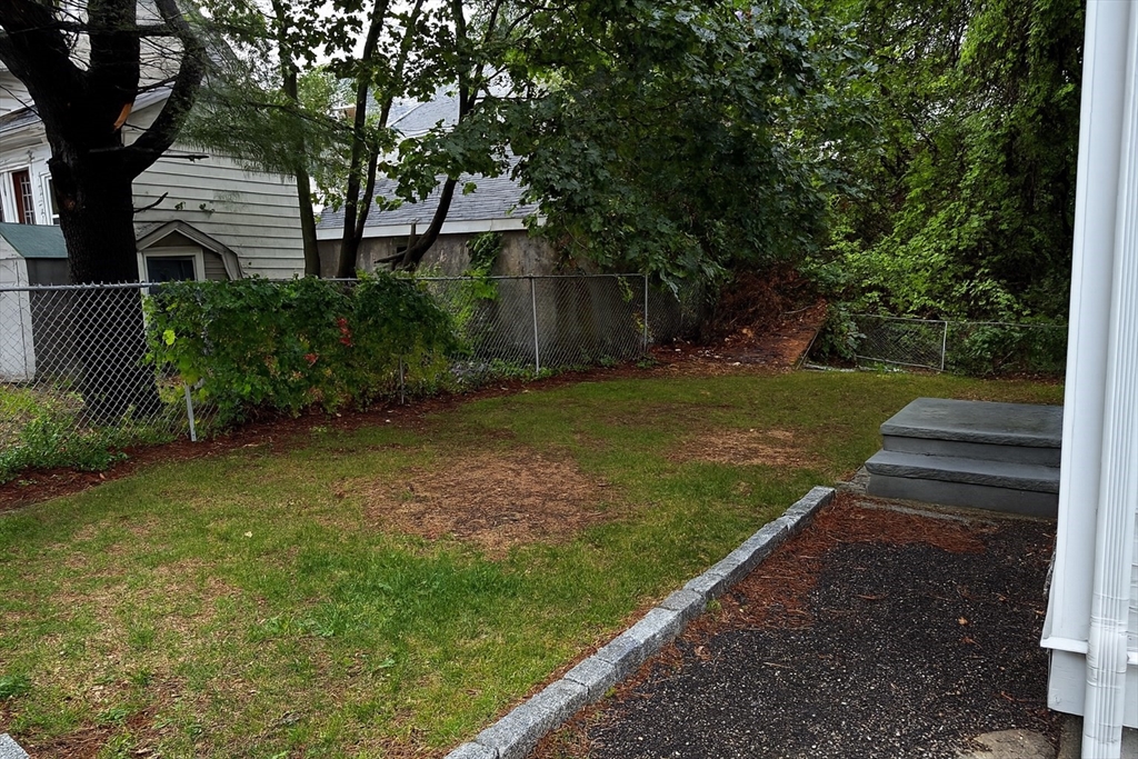 163 Oakdale Ave # 2
