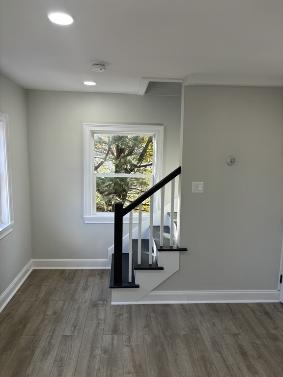 163 Oakdale Ave # 2