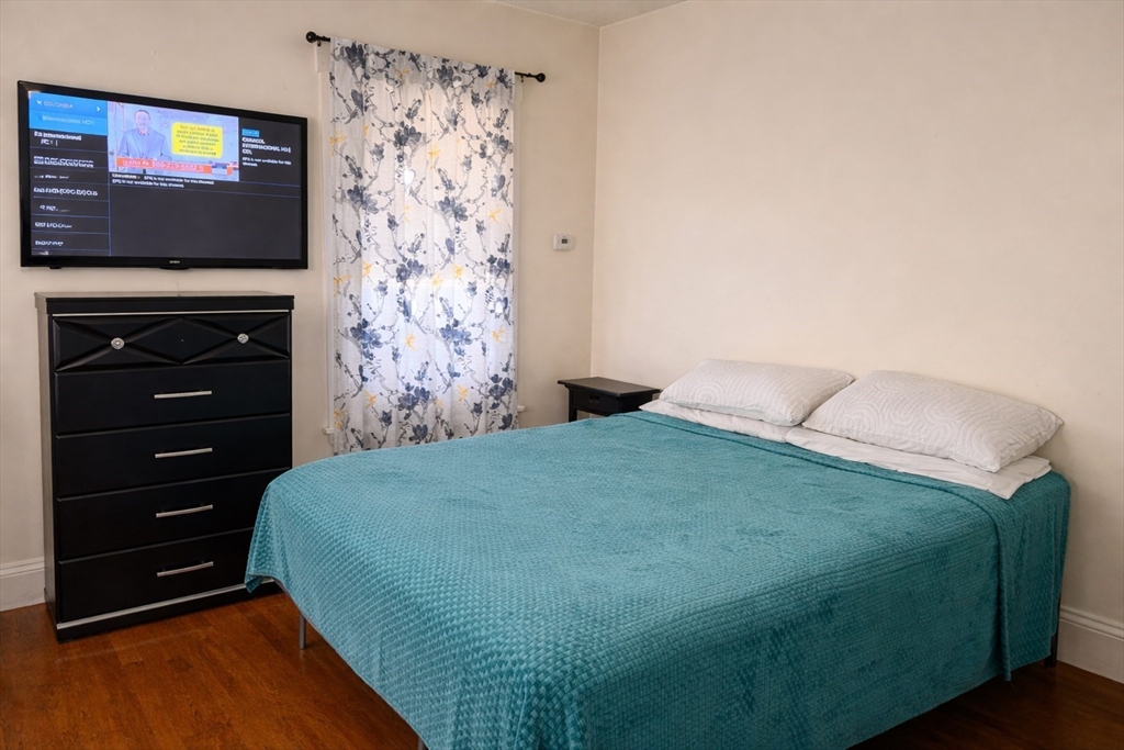 832 Washington St # 3