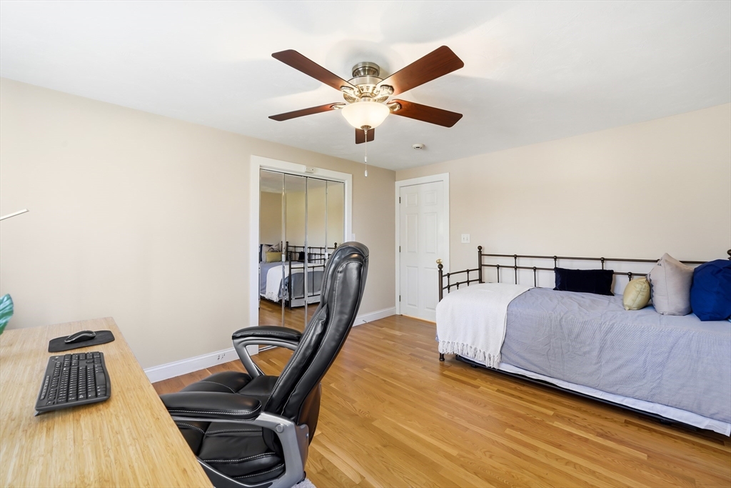 98 Blossomcrest Rd