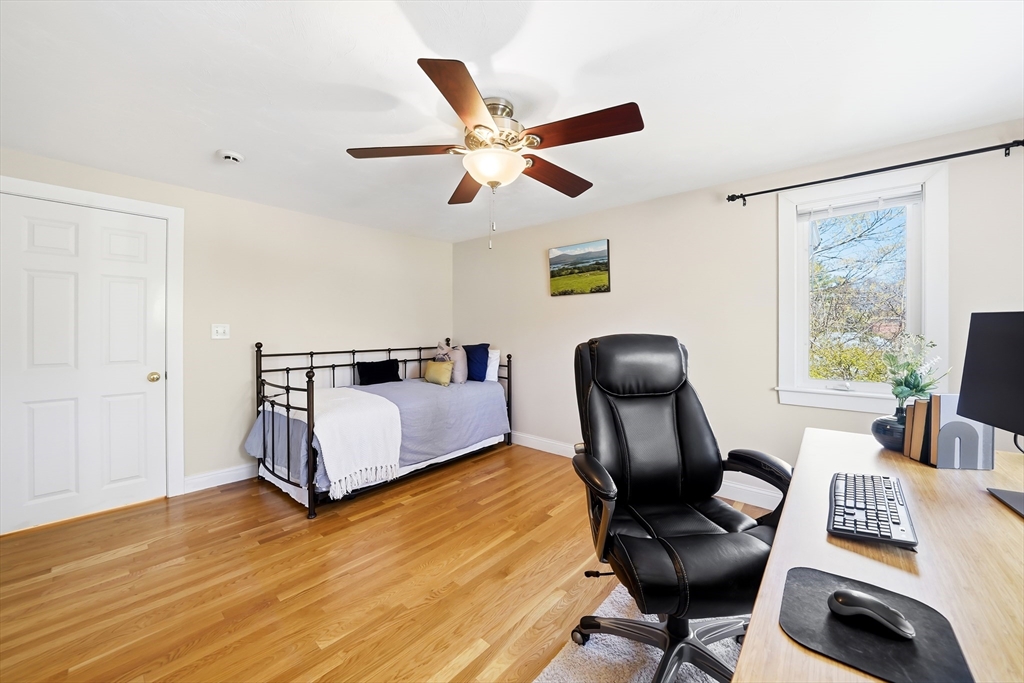 98 Blossomcrest Rd