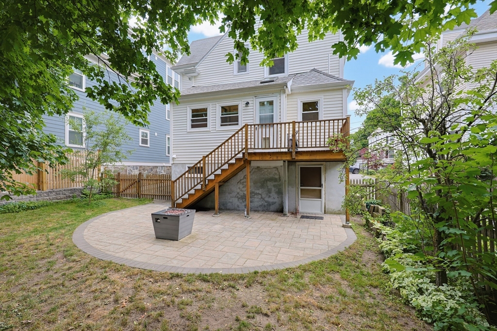 53 Fairbanks St