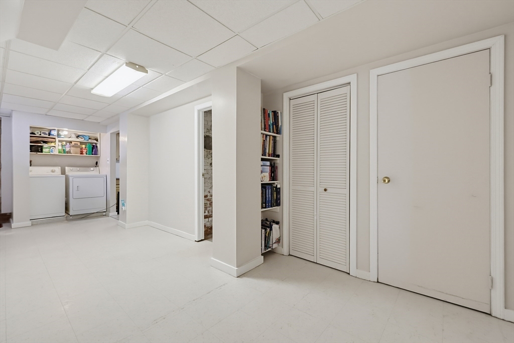 53 Fairbanks St