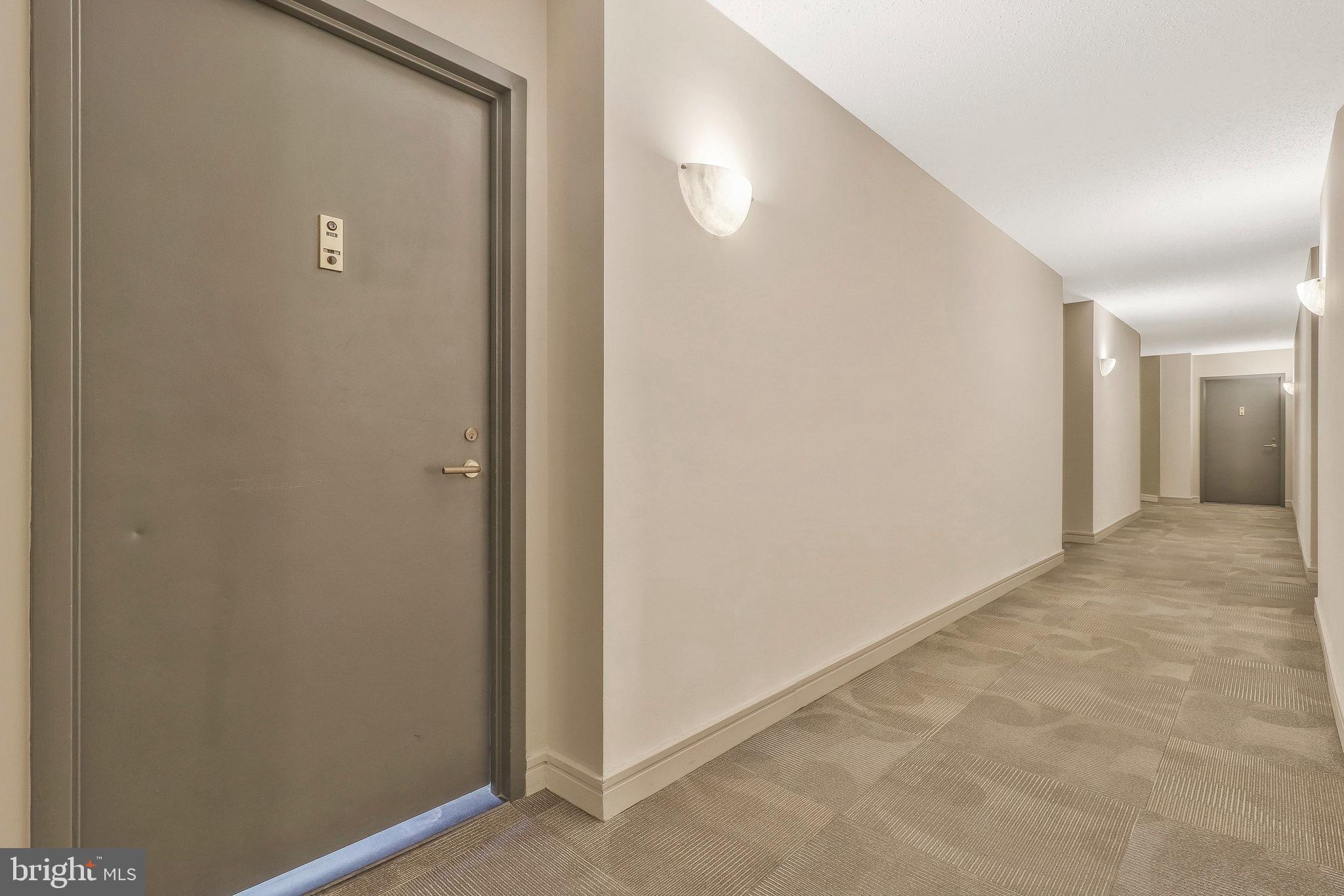 2320 Wisconsin Ave NW #208