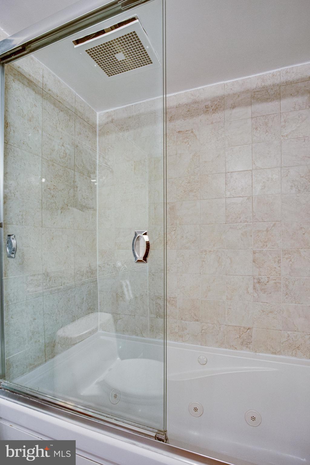 1001 26TH ST NW #508