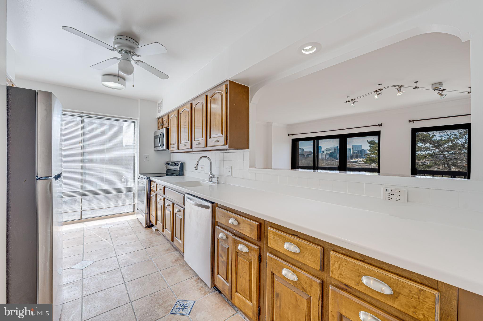 1001 26TH ST NW #508