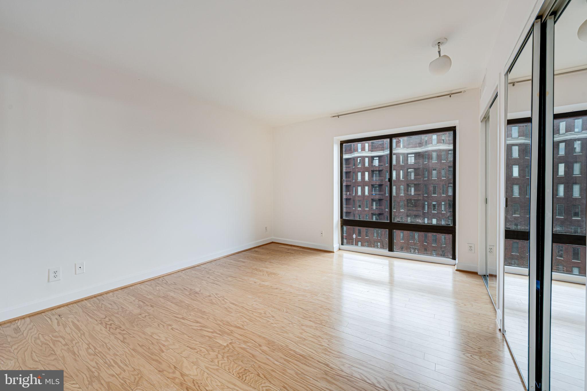 1001 26TH ST NW #508