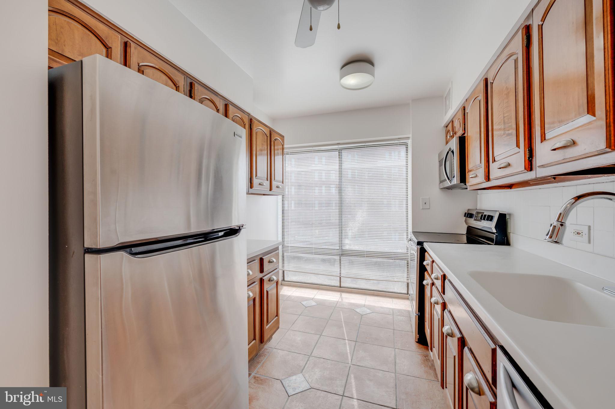 1001 26TH ST NW #508