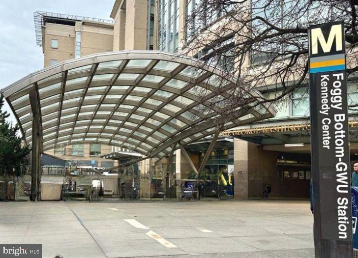 1001 26TH ST NW #508