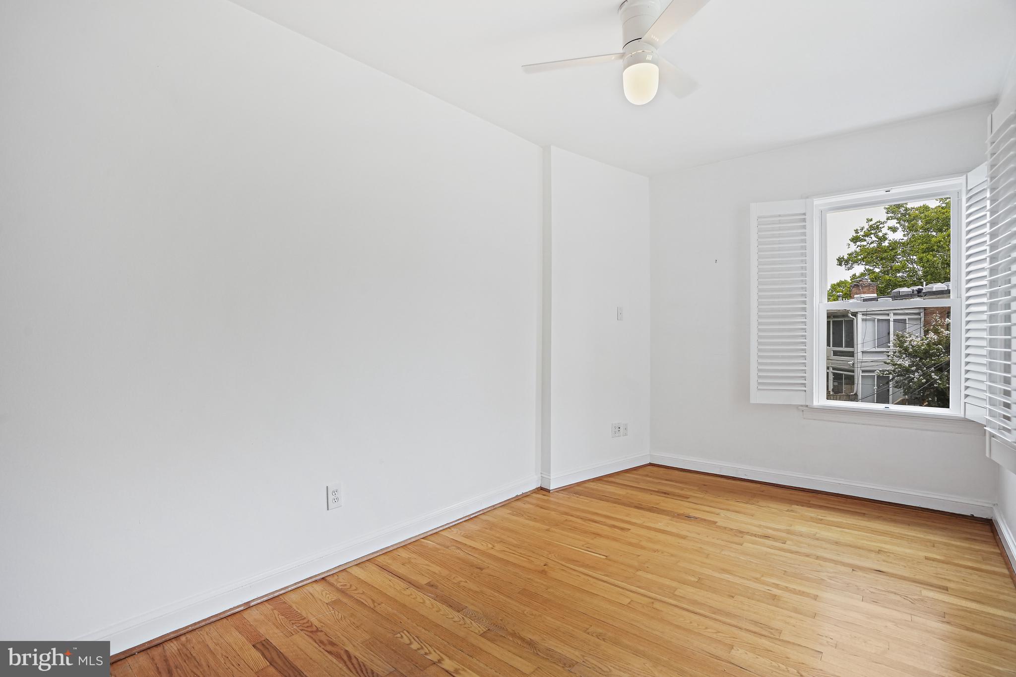 830 NEW HAMPSHIRE AVE NW