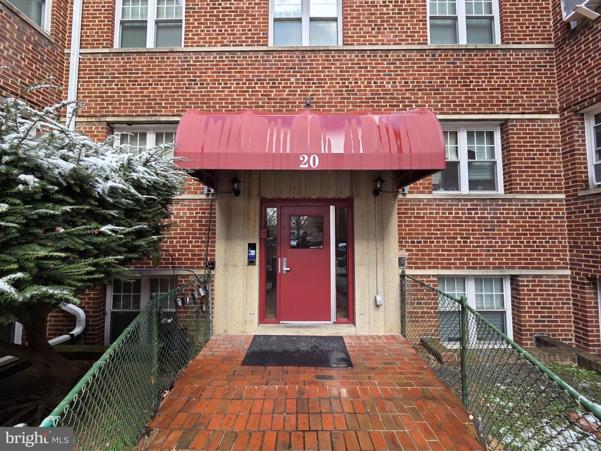 20 CHESAPEAKE STREET SE 38