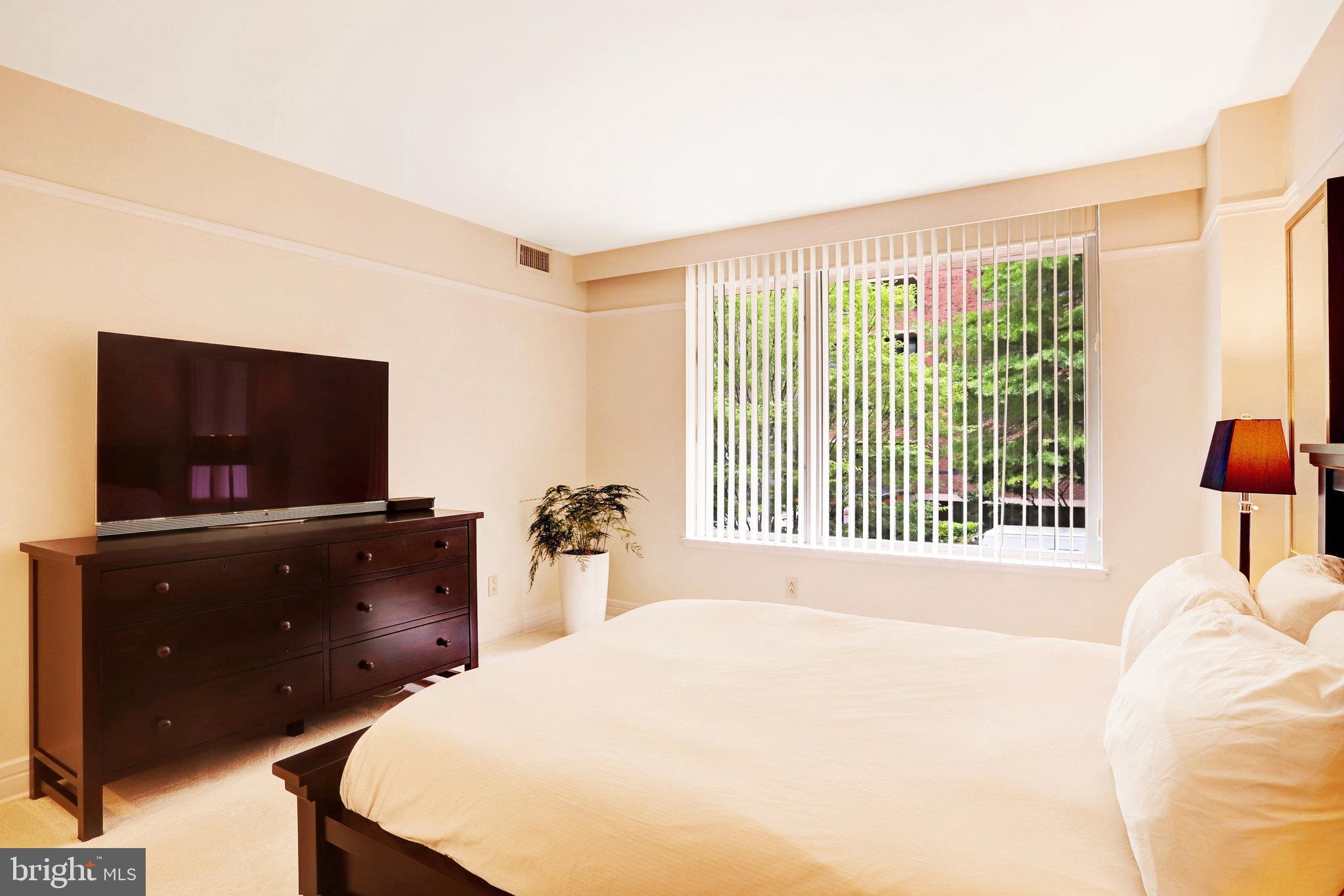 1155 23RD STREET NW 2E