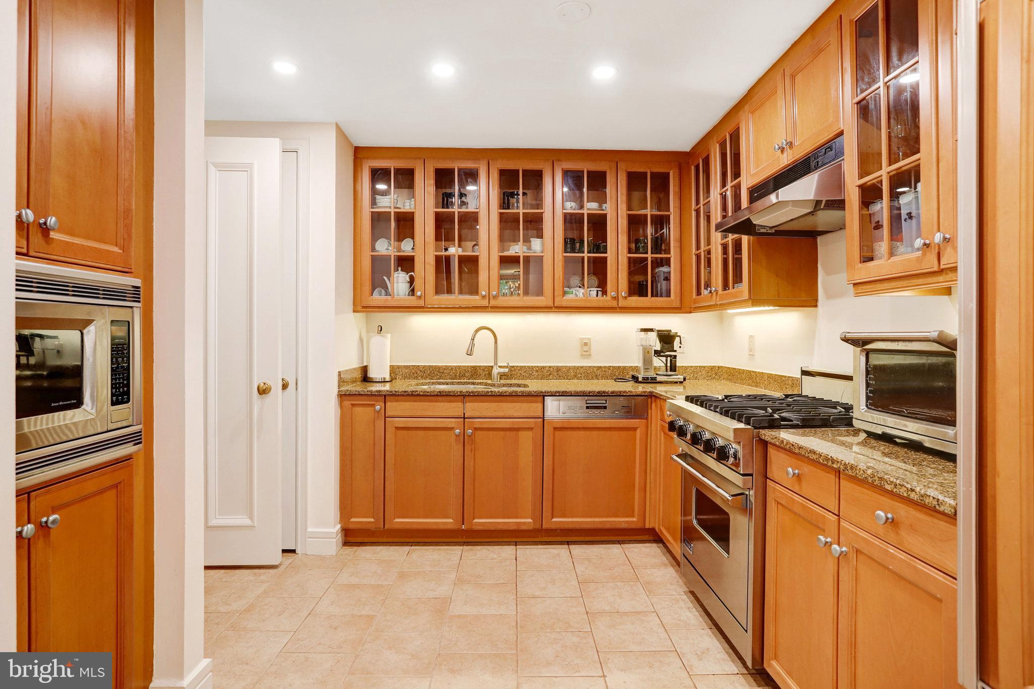 1155 23RD STREET NW 2E