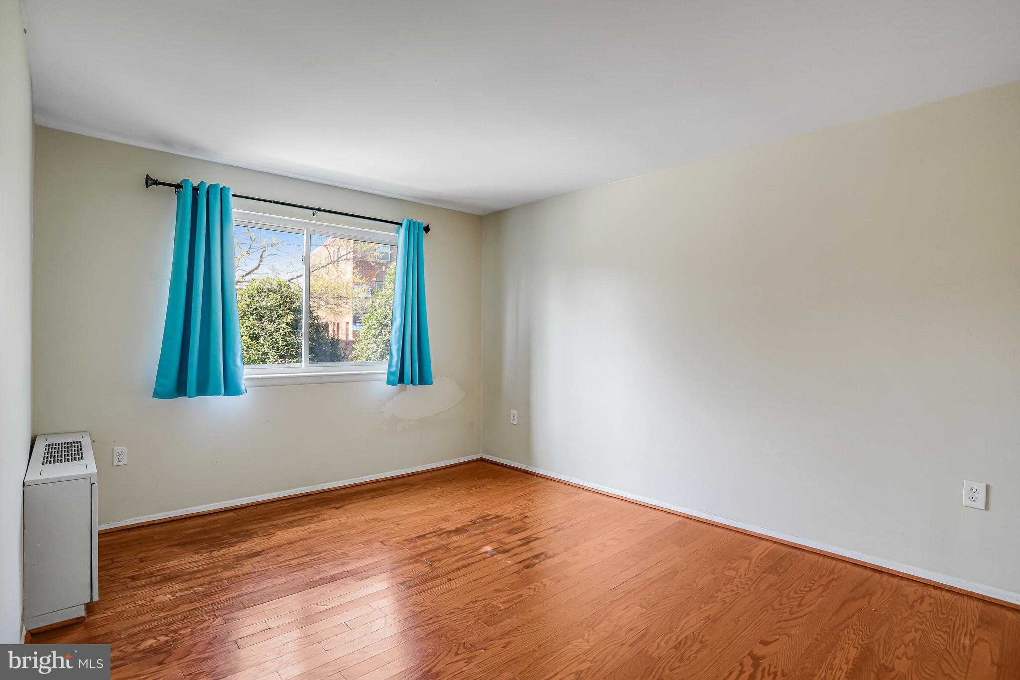 4555 MACARTHUR BOULEVARD NW 103