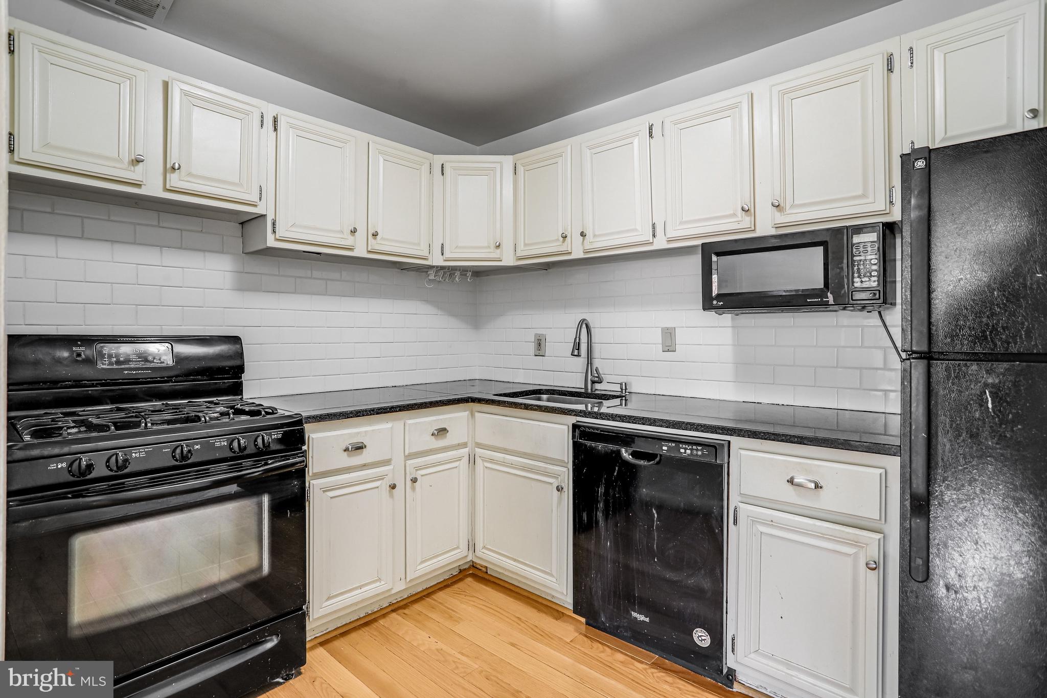 4555 MACARTHUR BOULEVARD NW 103