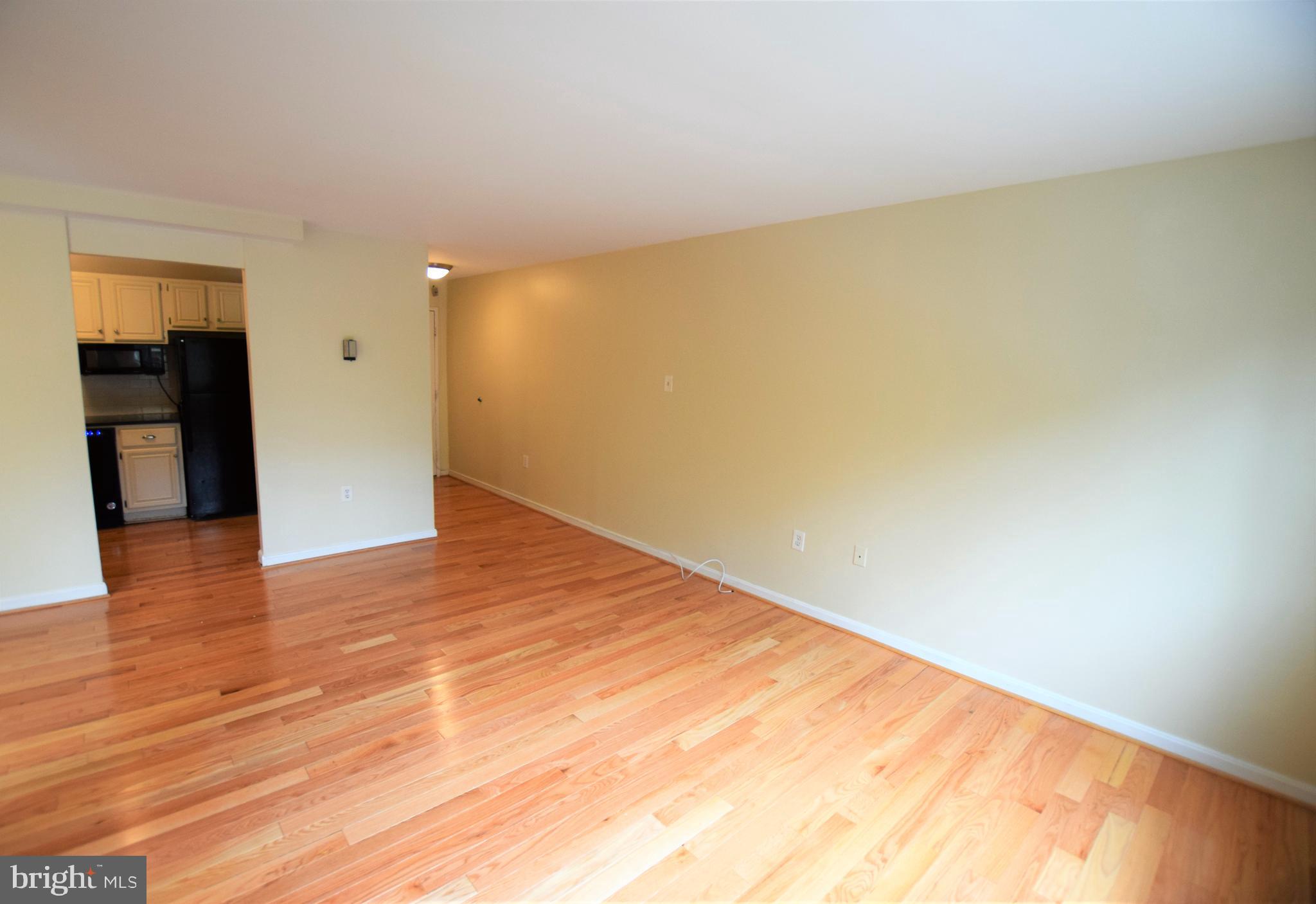 4555 MACARTHUR BOULEVARD NW 103