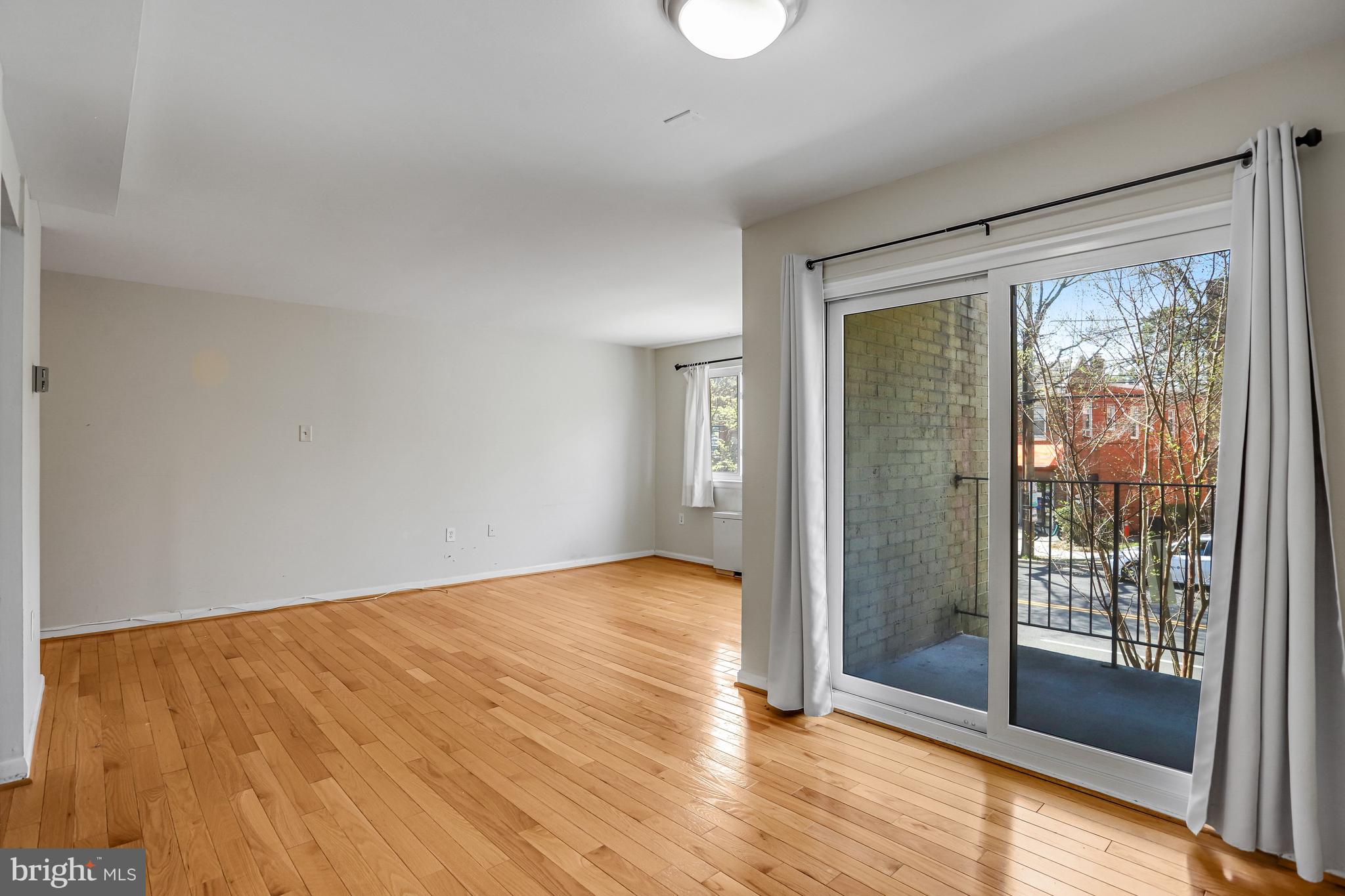4555 MACARTHUR BOULEVARD NW 103