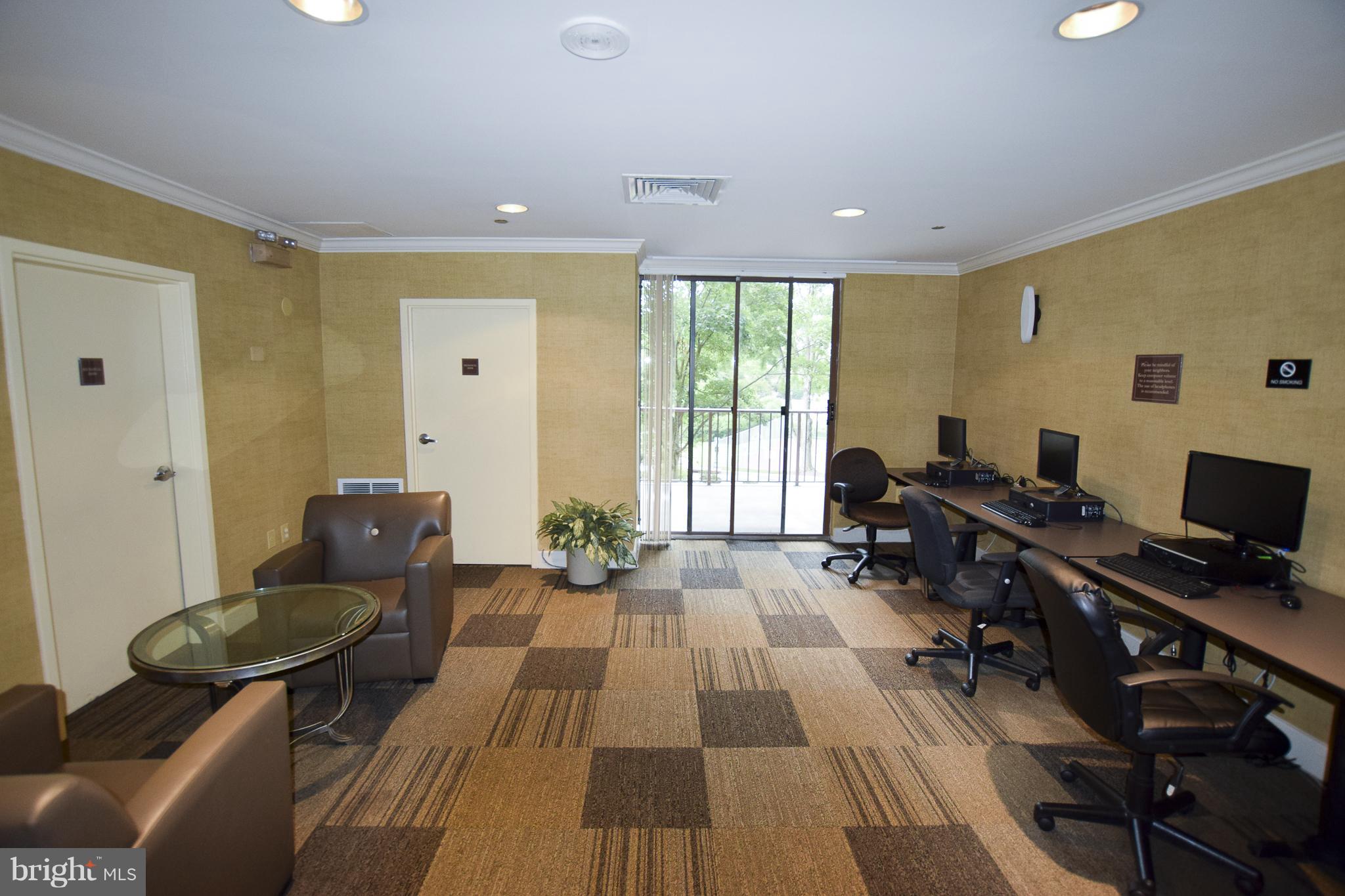 10101 GROSVENOR PLACE 815
