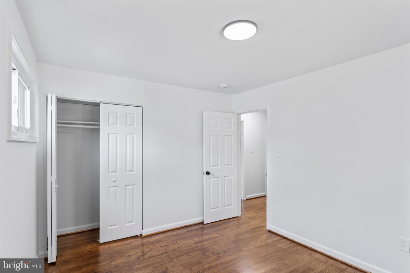2521 Fairhill Dr