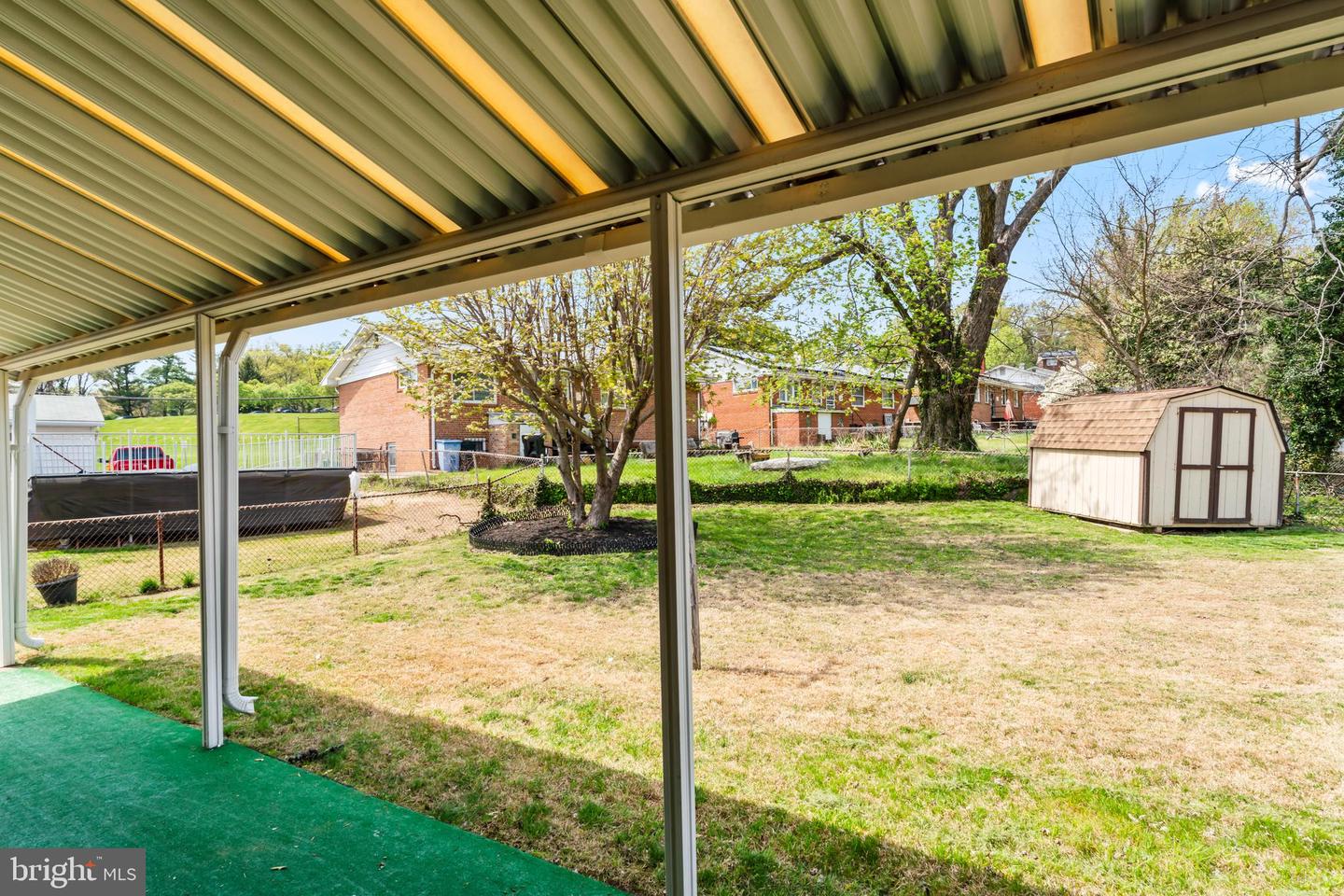 2521 Fairhill Dr